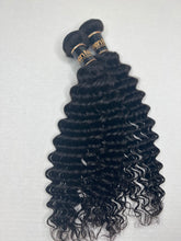 Load image into Gallery viewer, 4 bundle and closure